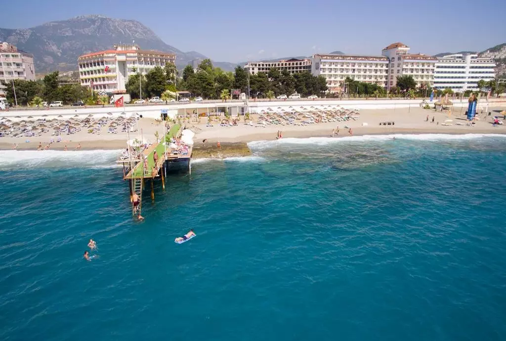 first class_hotel_alanya_shabavizparvaz_07.jpg